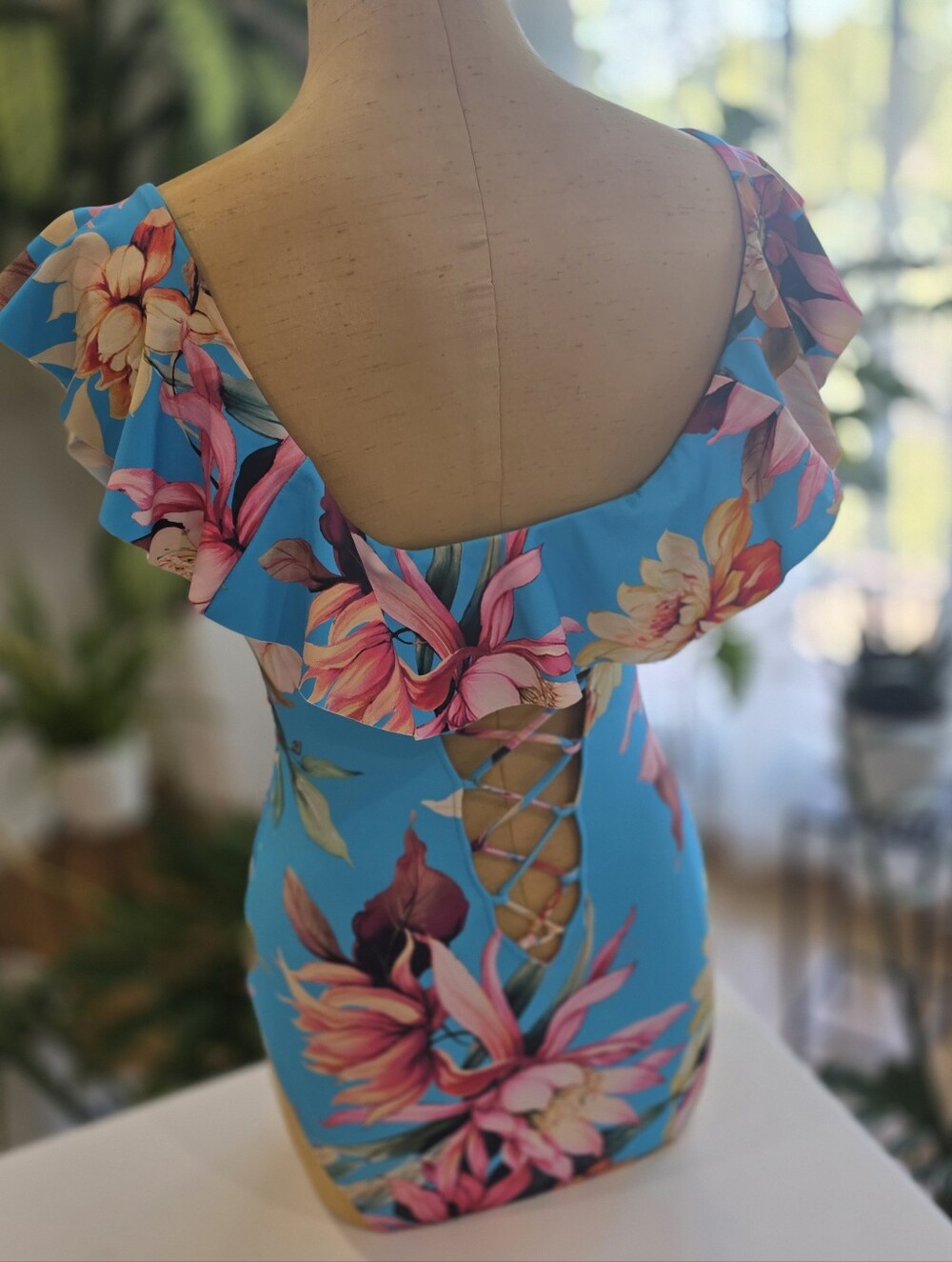 ☀️ La Blanca Blue Pink Floral One-Piece Swimsuit - Picture 7 of 8